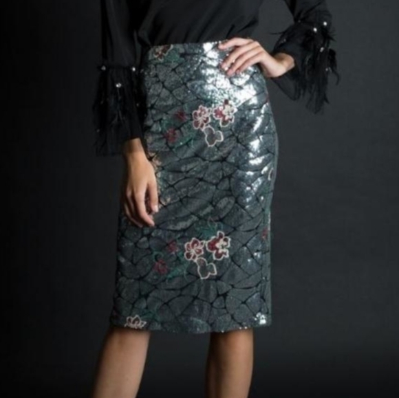 BEULAH STYLE Sequin Pencil Skirt - Picture 2 of 10